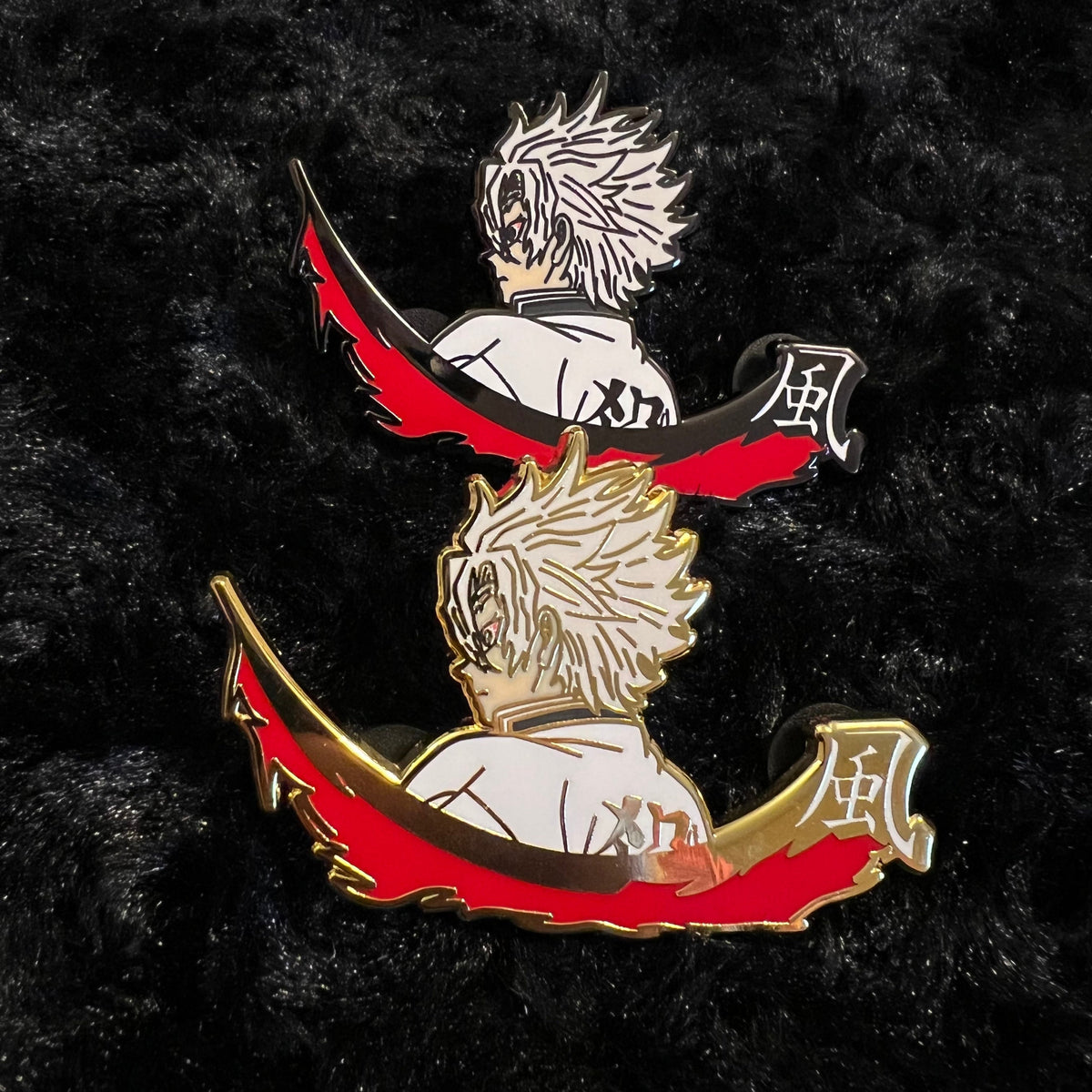 Set of Kingdesigns26 Wind pins featuring colorful, detailed wind-themed designs on metal pins for accessories and collection.