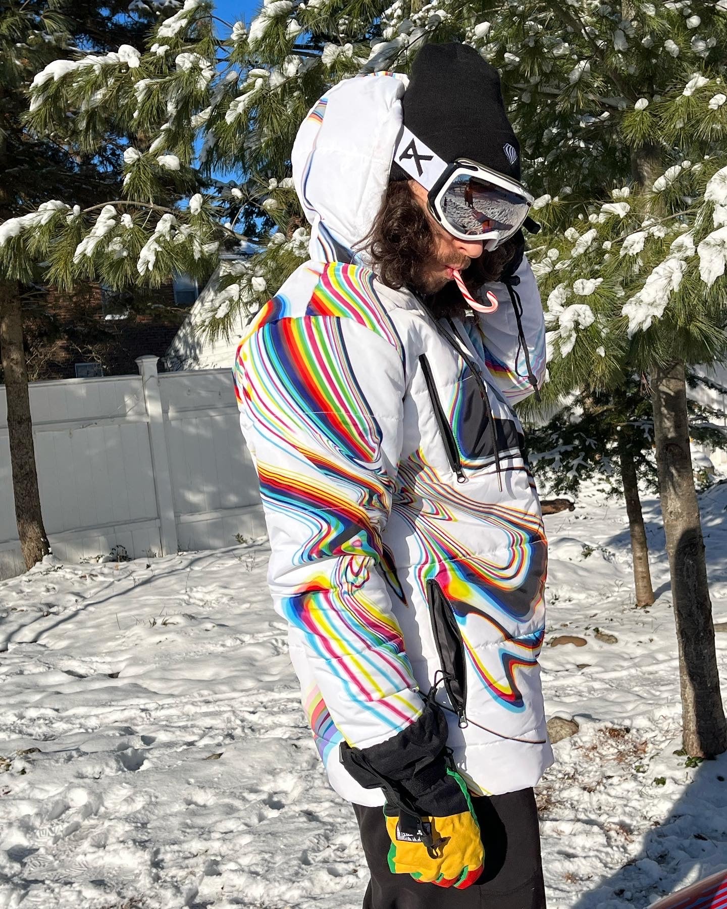 Drip Drop Labs Super Future white winter coat, stylish insulated coat with a sleek design and warm fabric for cold weather.
